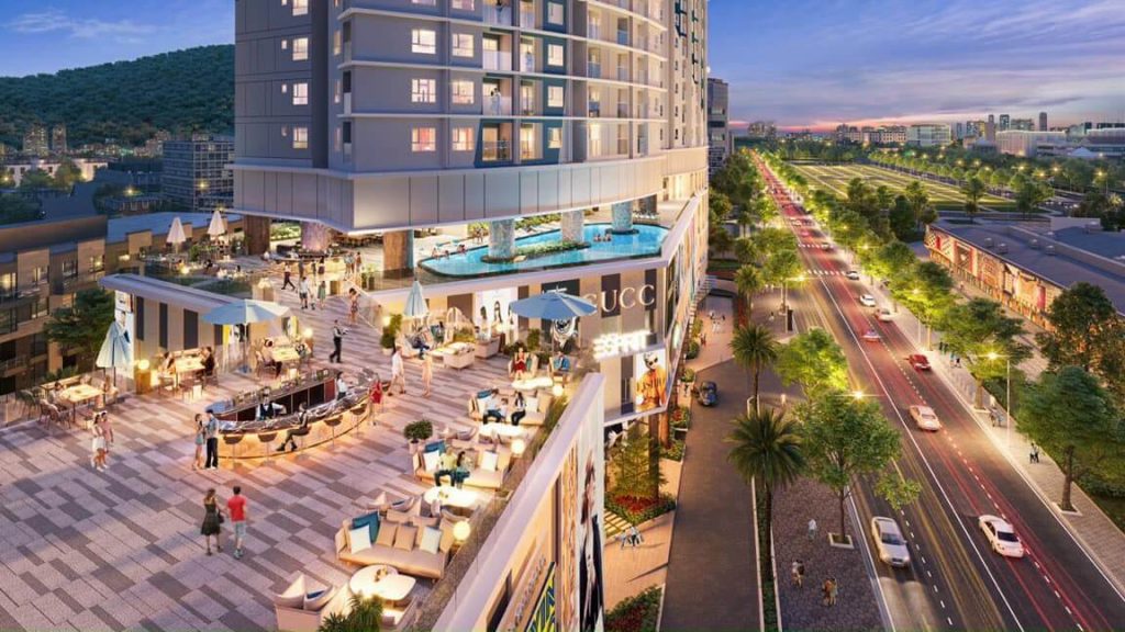 Nhấm nháp vài ngụm rượu vang và tận hưởng những giây phút bình yên tuyệt vời hiếm có tại trung tâm phố biển Quy Nhơn xinh đẹp